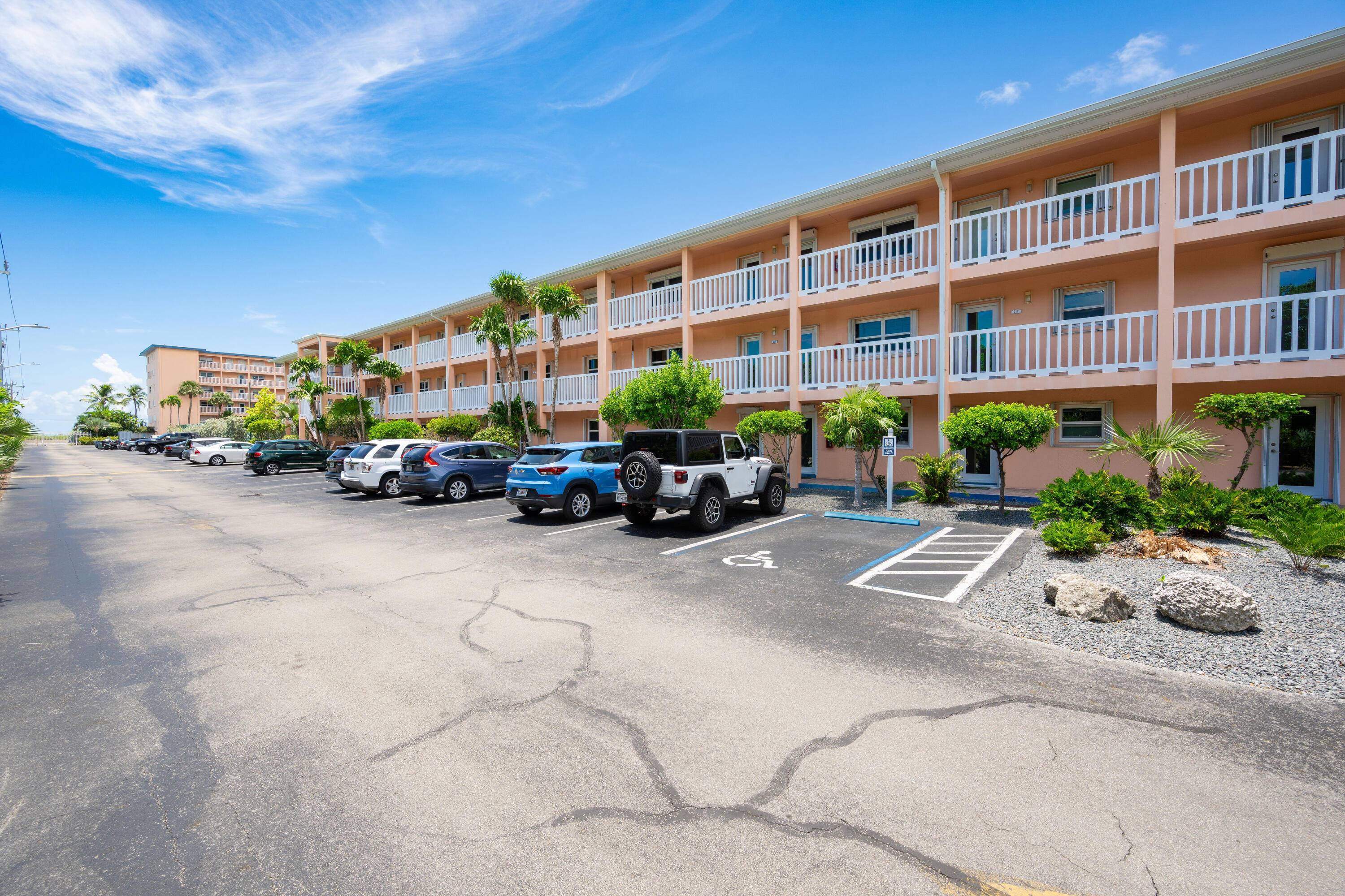 2601 S Roosevelt Boulevard Unit: 319C