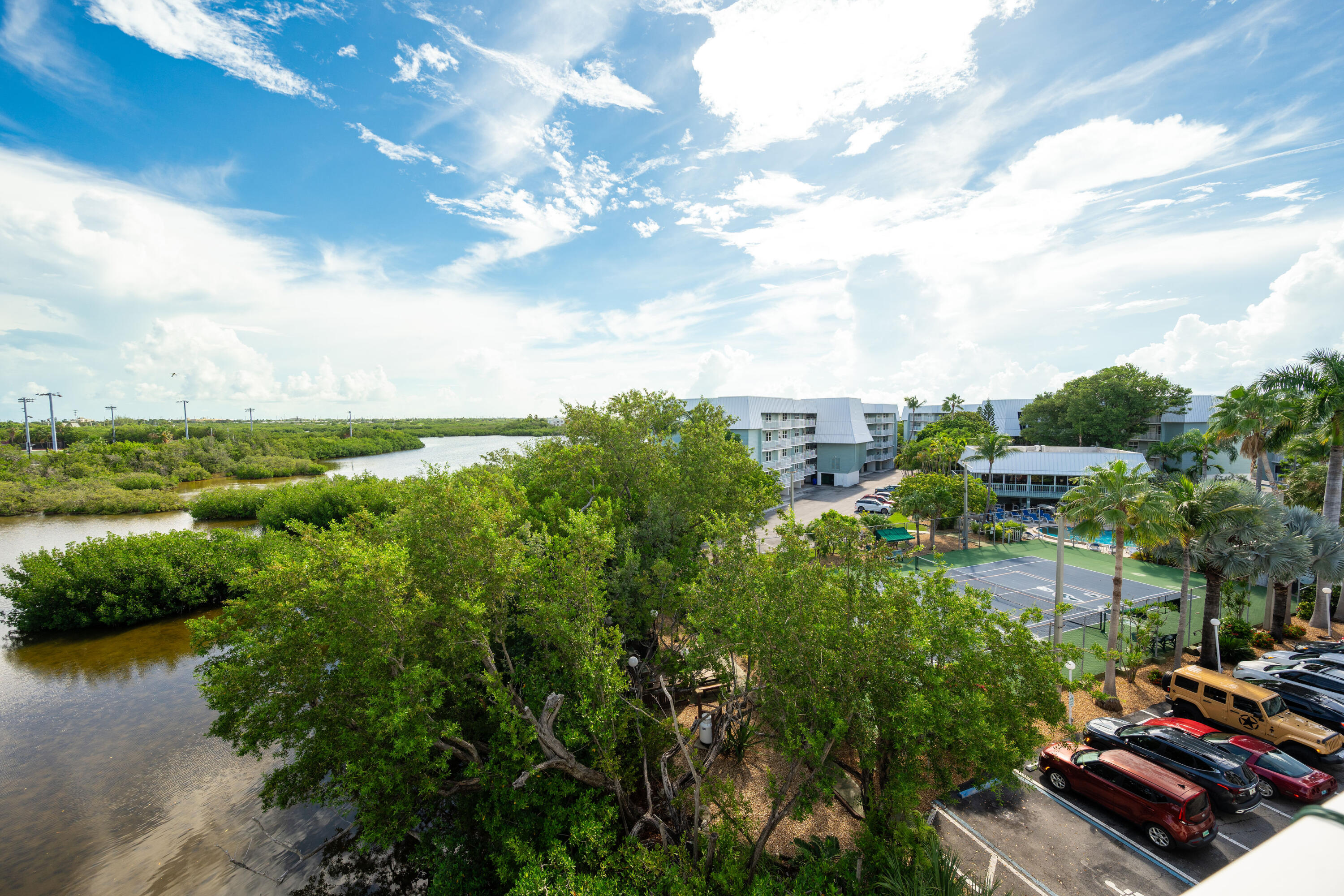 1901 S Roosevelt Boulevard Unit: 406W