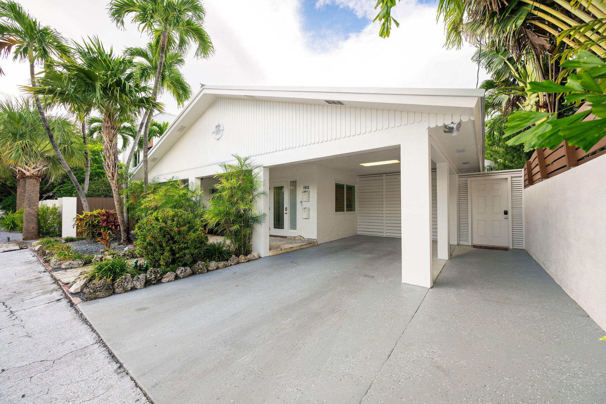 1612 Washington Street