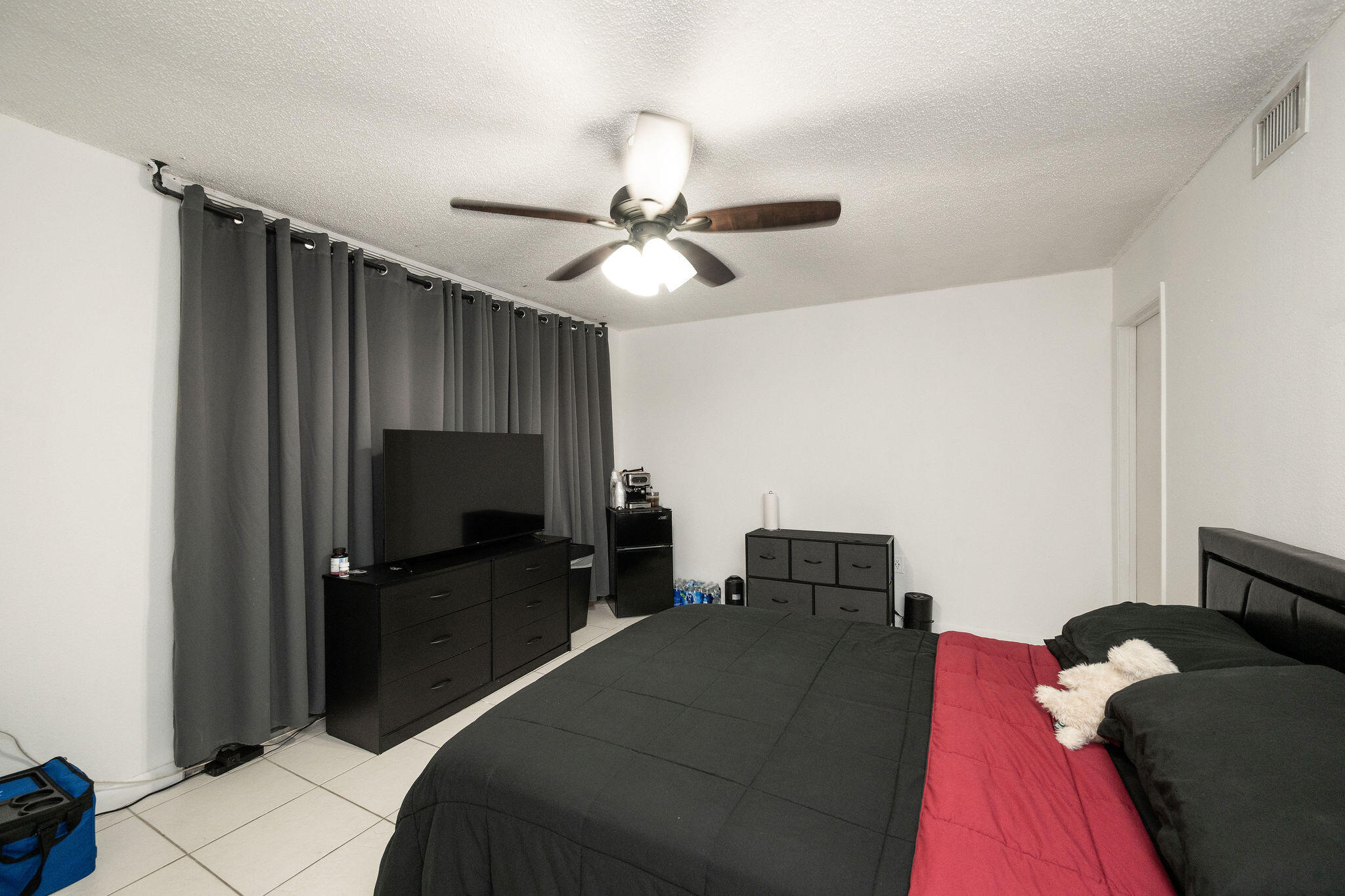 3930 S 3930 Roosevelt Boulevard Unit: S303