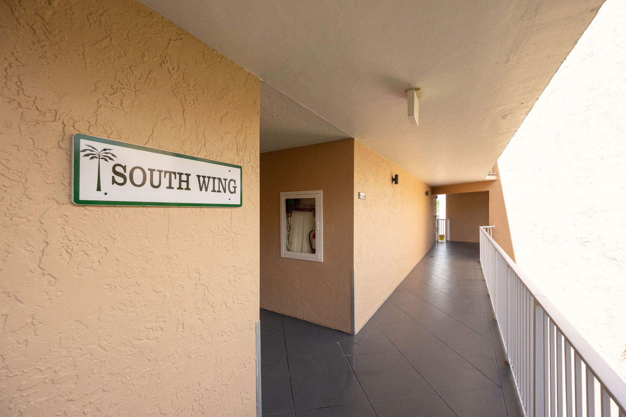 3930 S 3930 Roosevelt Boulevard Unit: S303