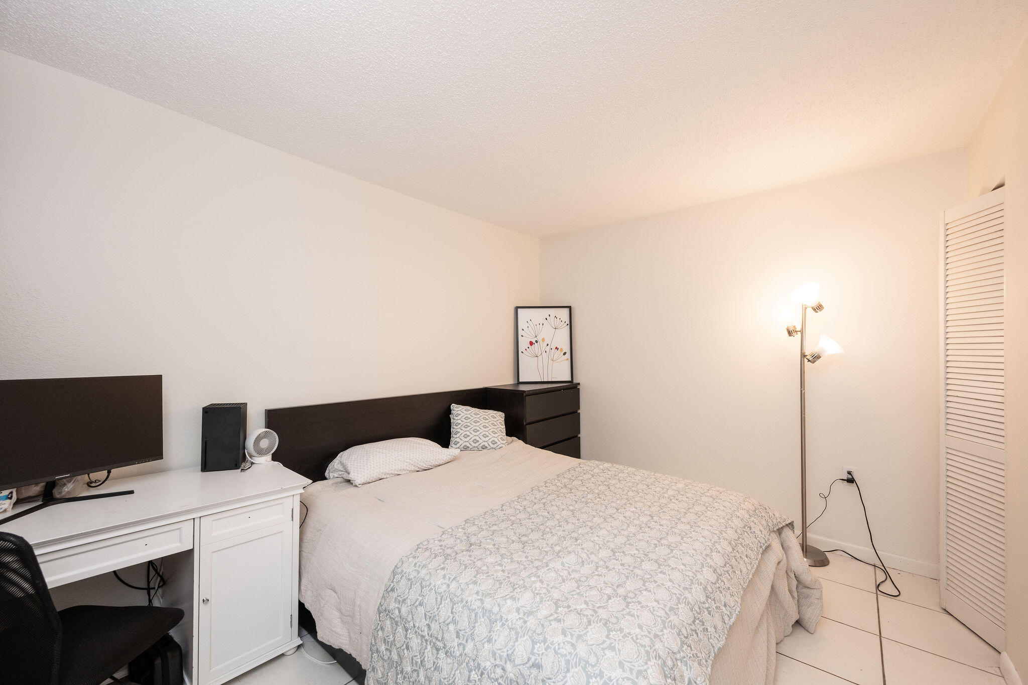 3930 S 3930 Roosevelt Boulevard Unit: S303