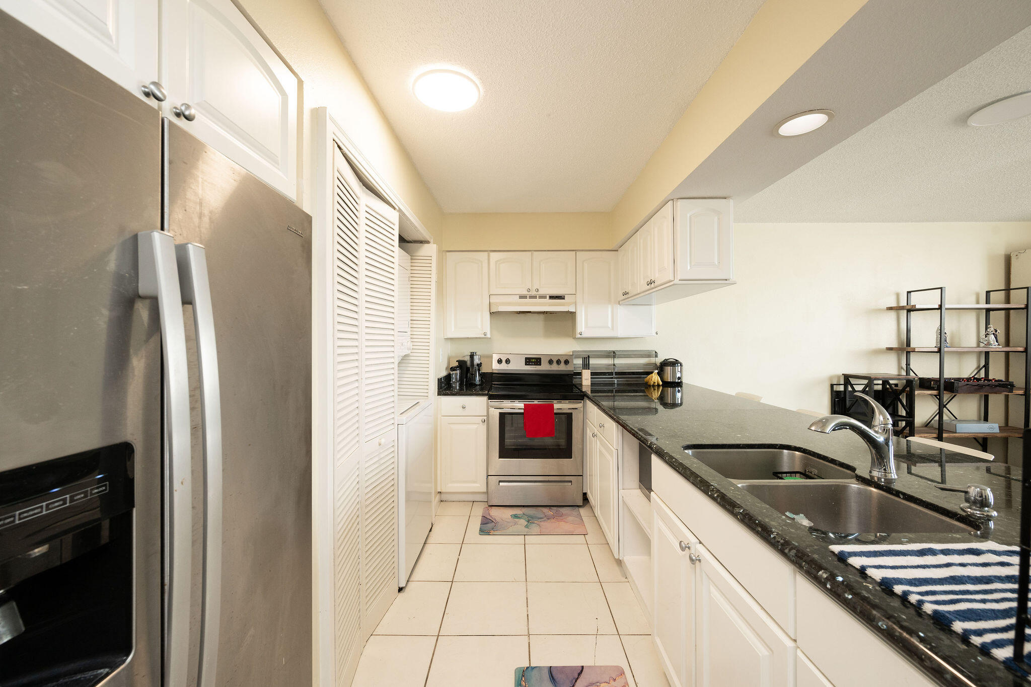 3930 S 3930 Roosevelt Boulevard Unit: S303
