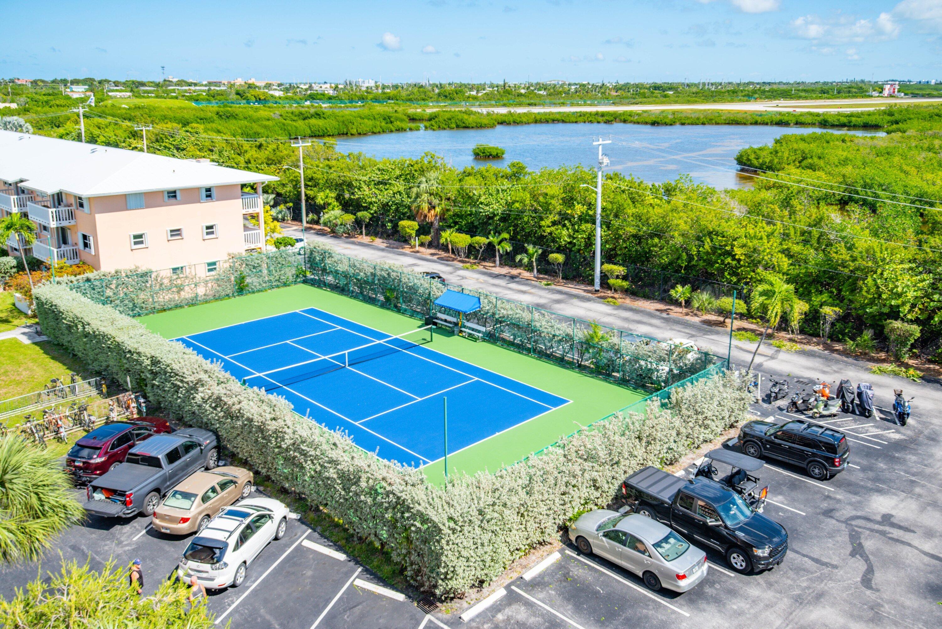 2601 S Roosevelt Boulevard 608B
