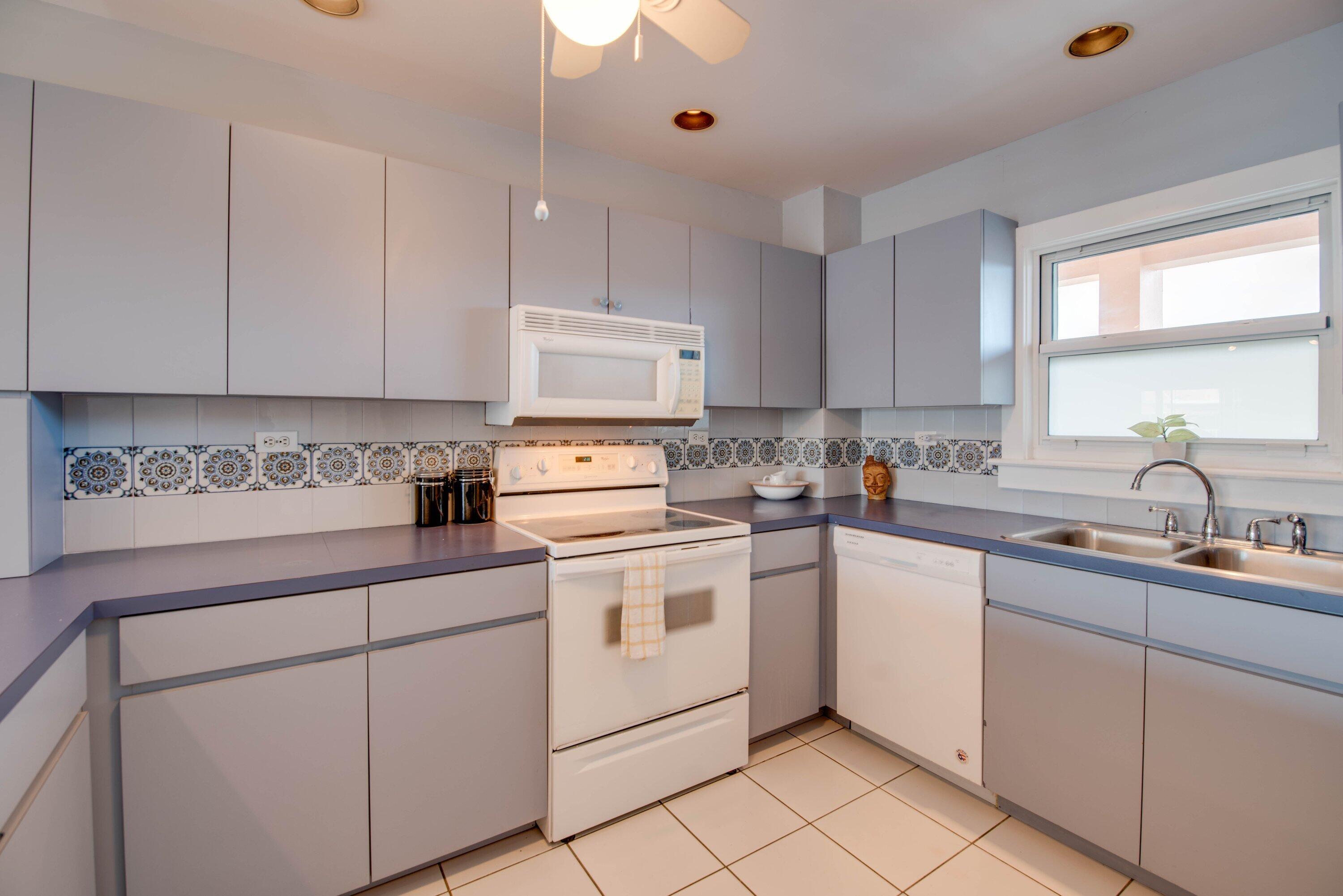 2601 S Roosevelt Boulevard 608B