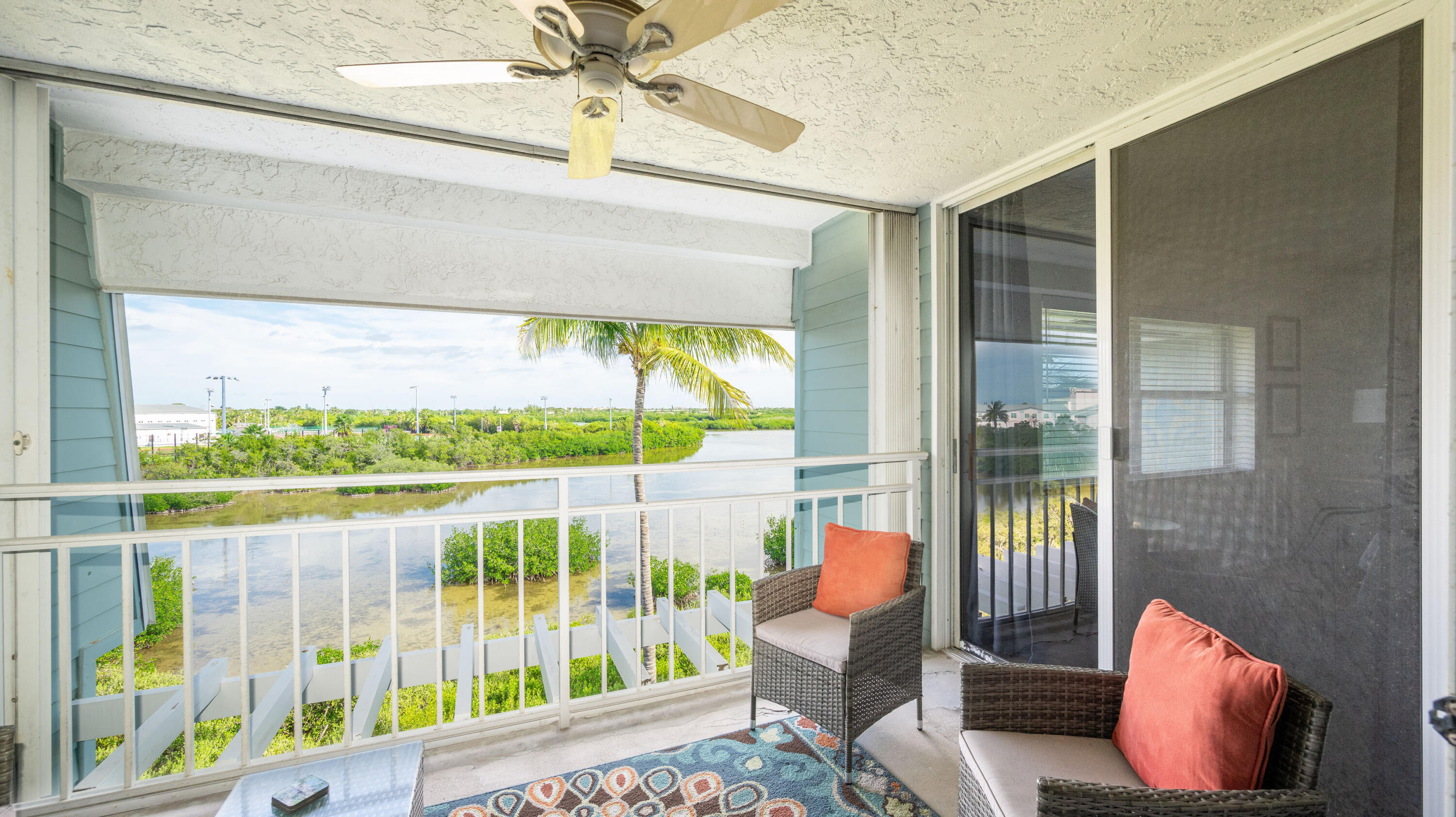 1901 S Roosevelt Boulevard Unit: 401N