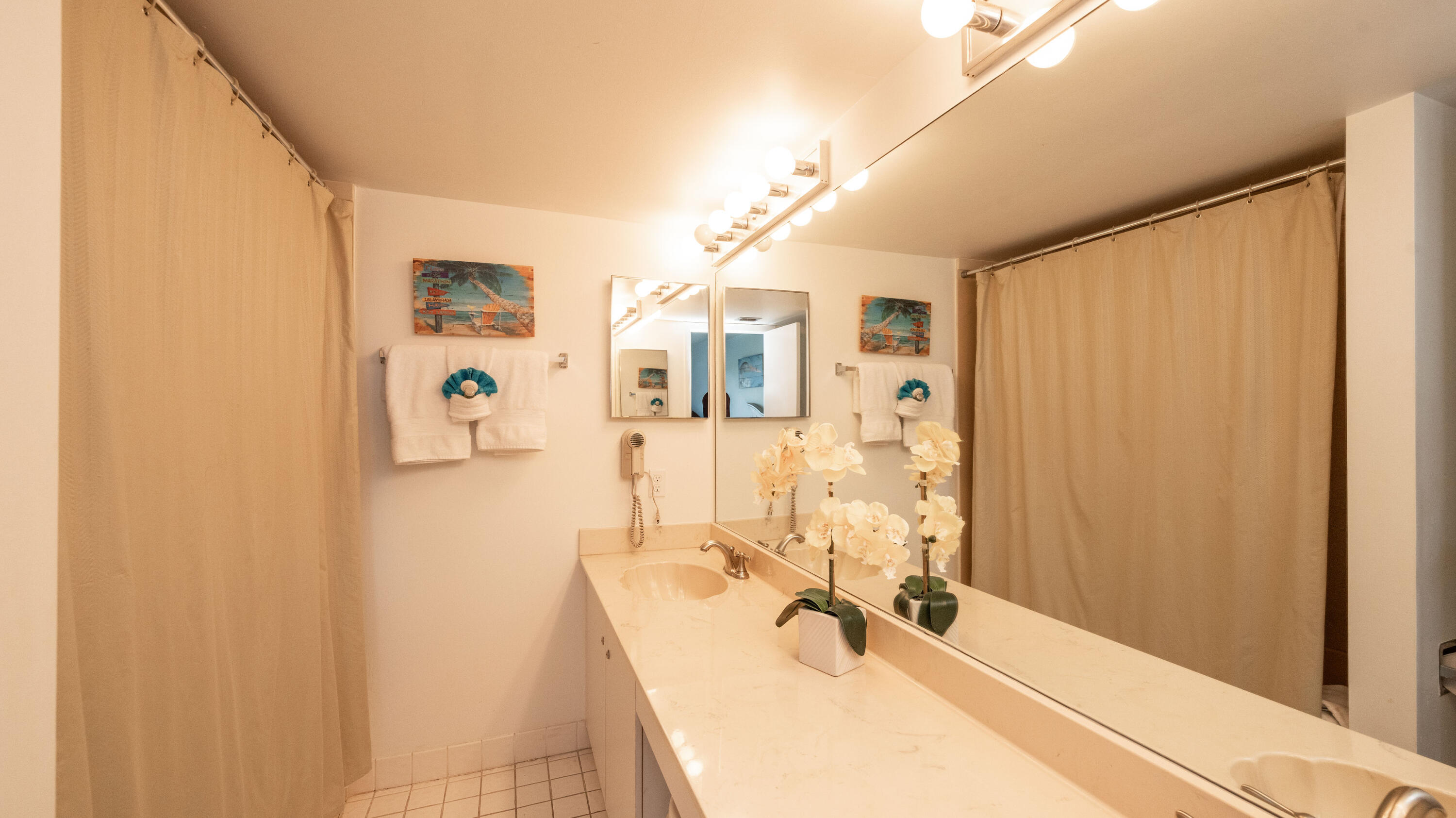 1901 S Roosevelt Boulevard Unit: 401N