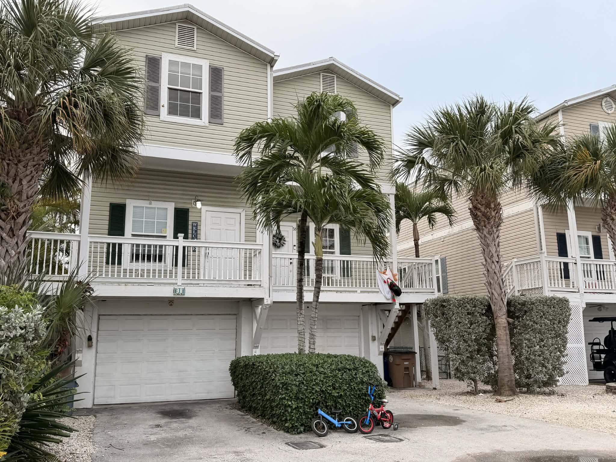 38 6Th Avenue