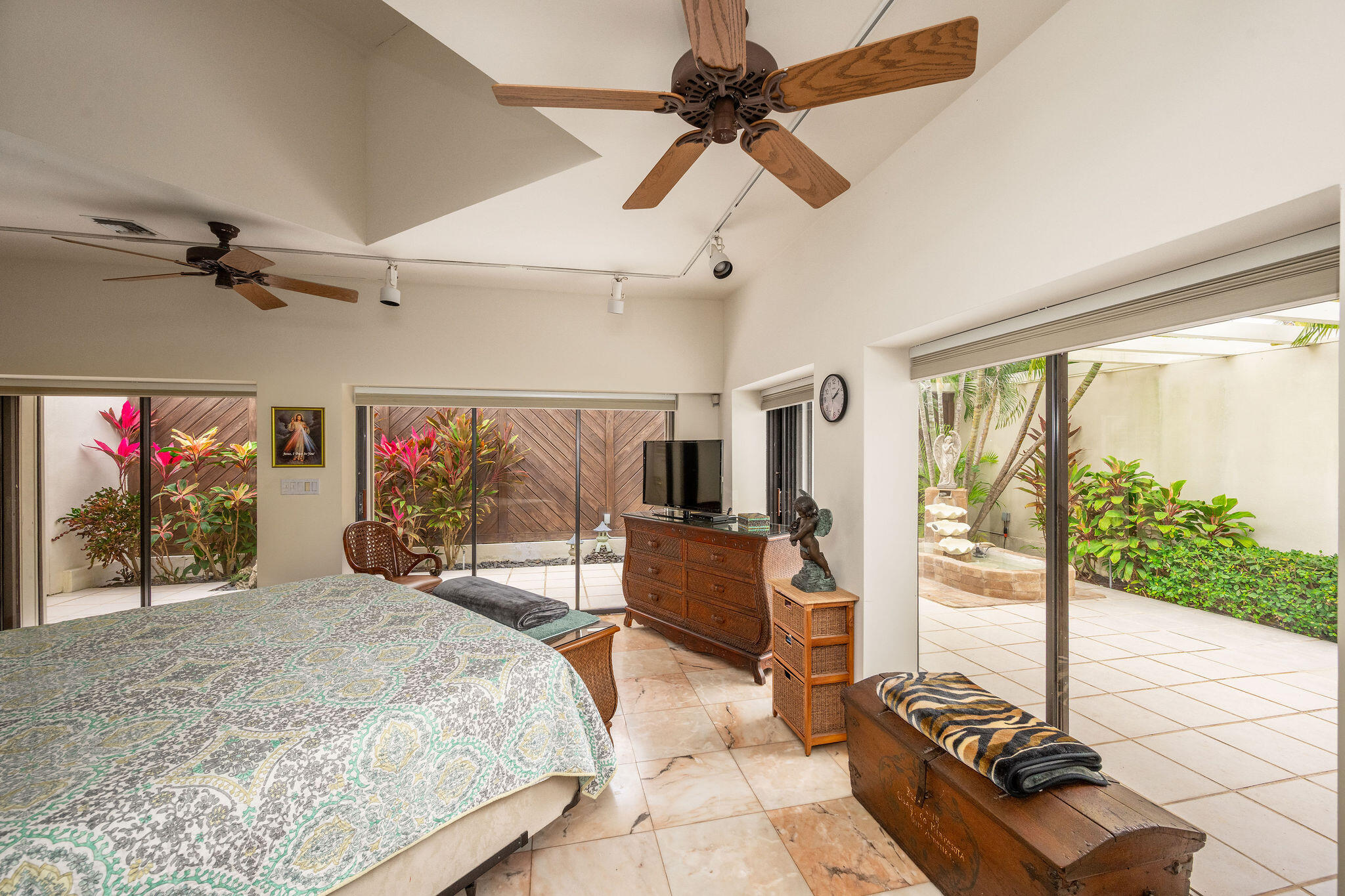 1600 Patricia Street