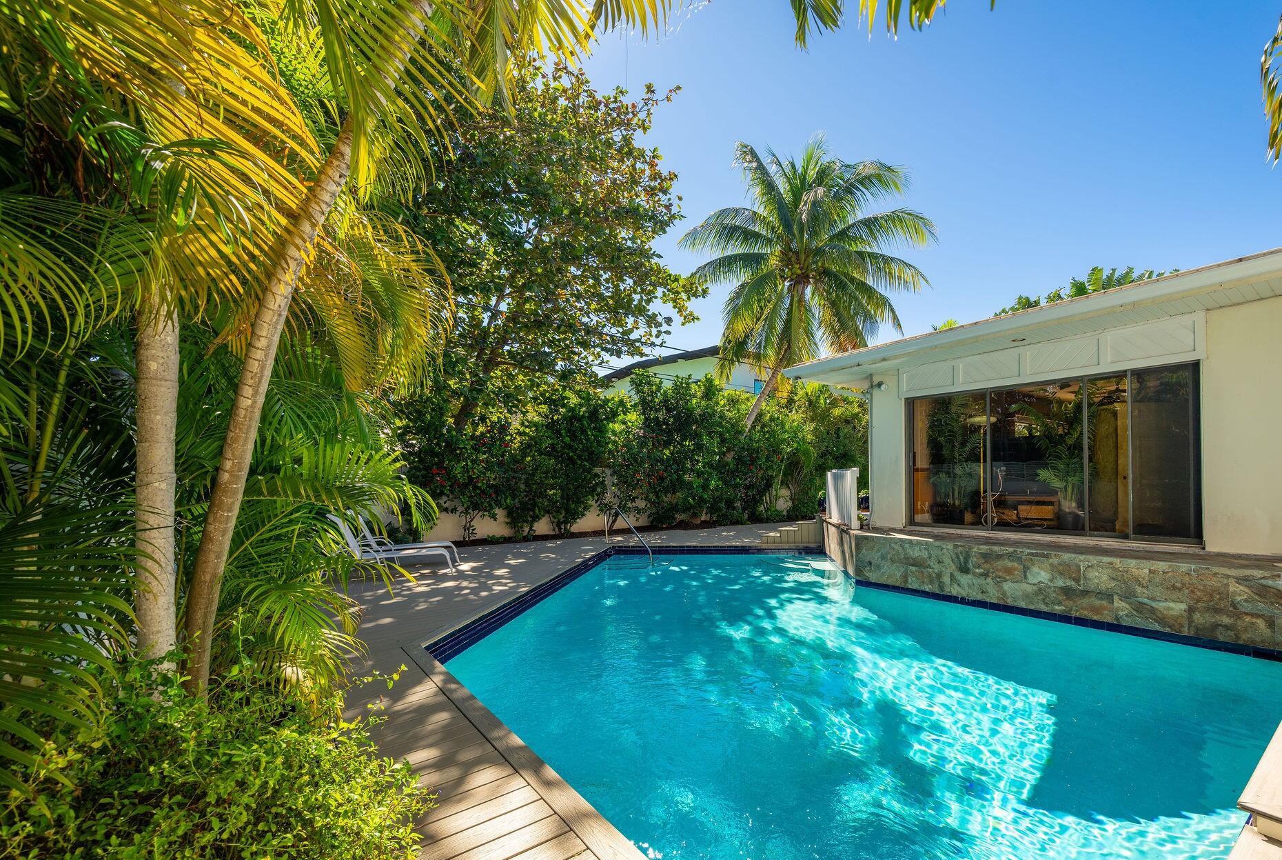 1600 Patricia Street