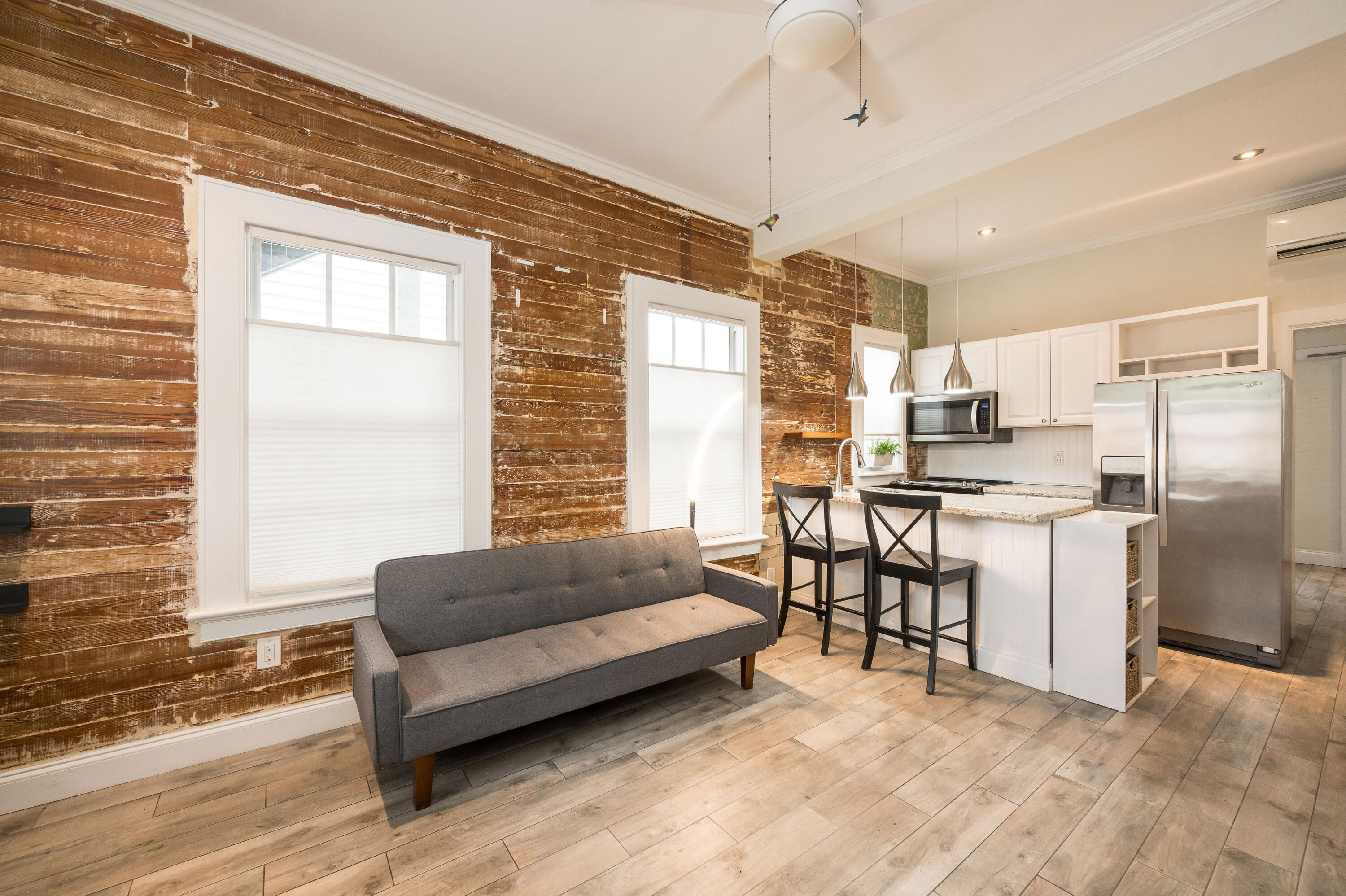 1411 Truman Avenue Unit: APT 1