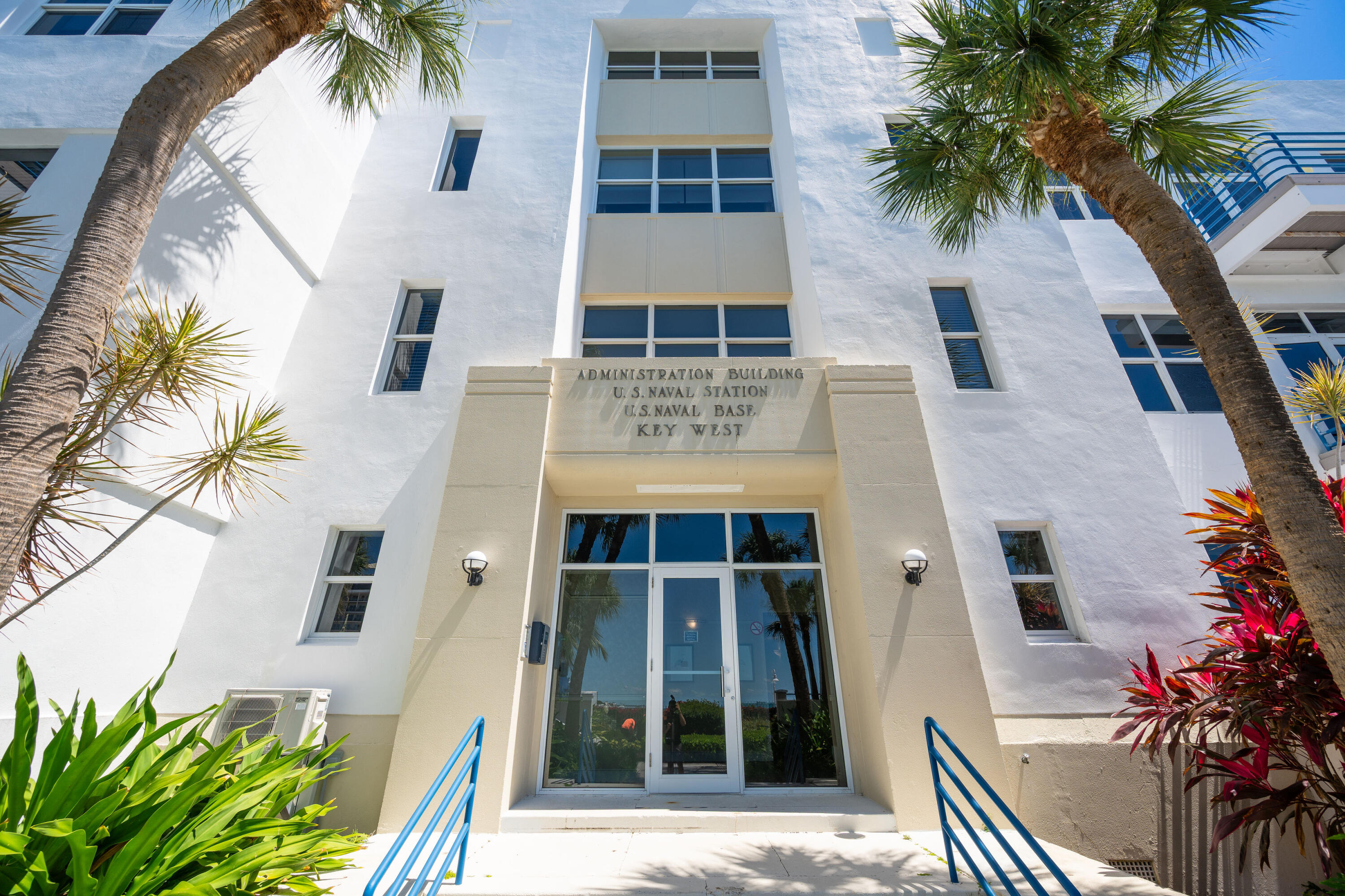 115 Front Street Unit: APT 102