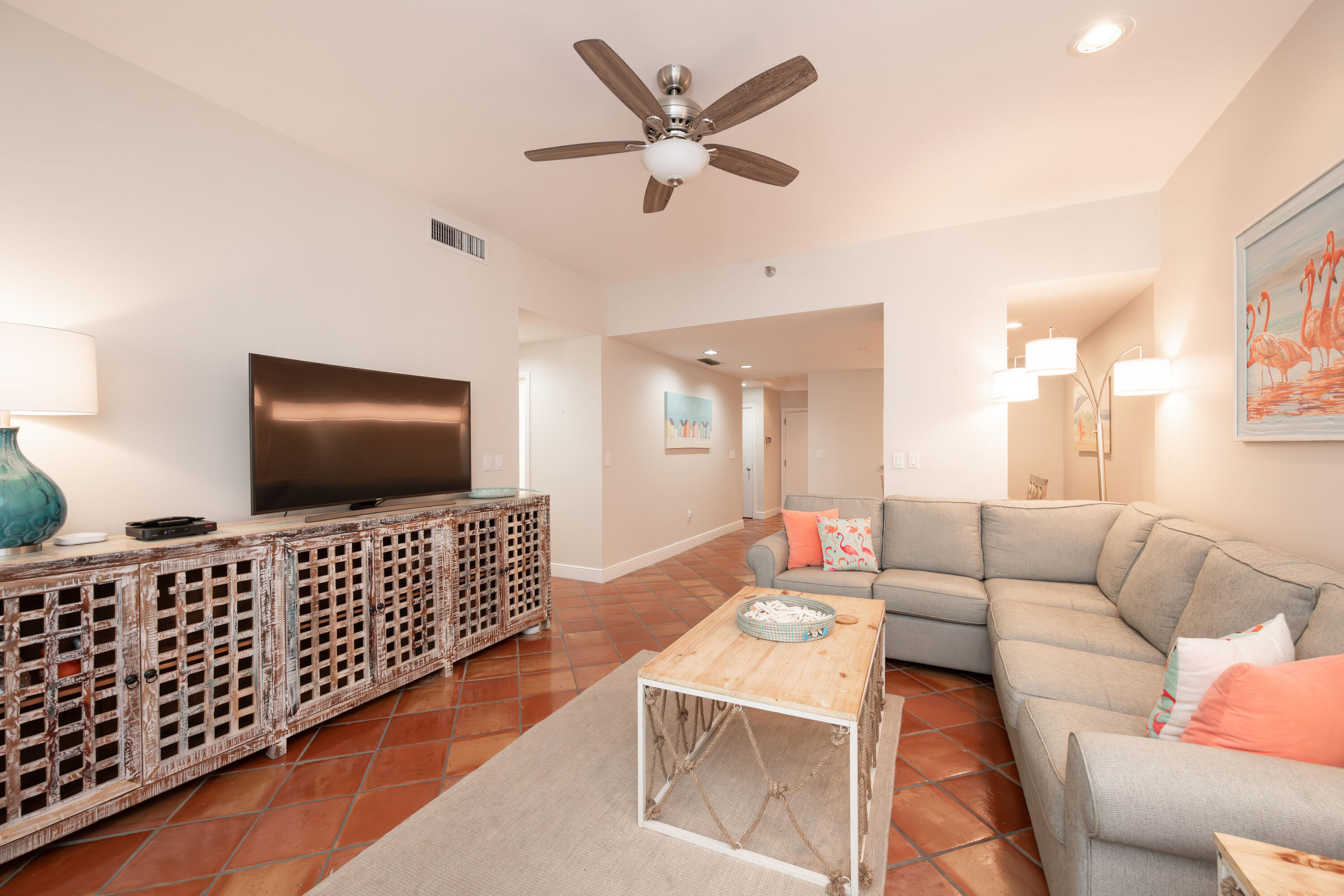 115 Front Street Unit: APT 102