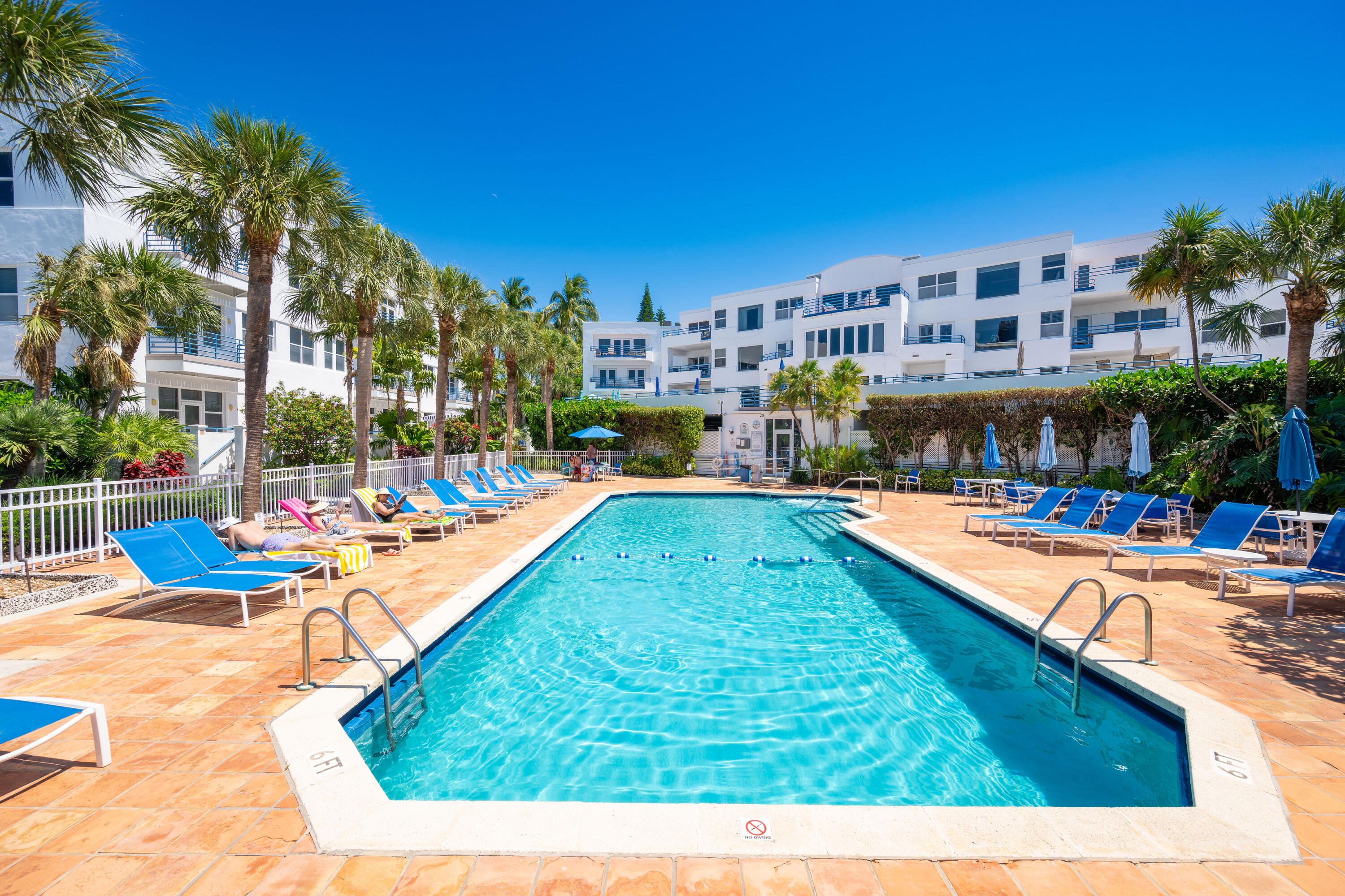 115 Front Street Unit: APT 102