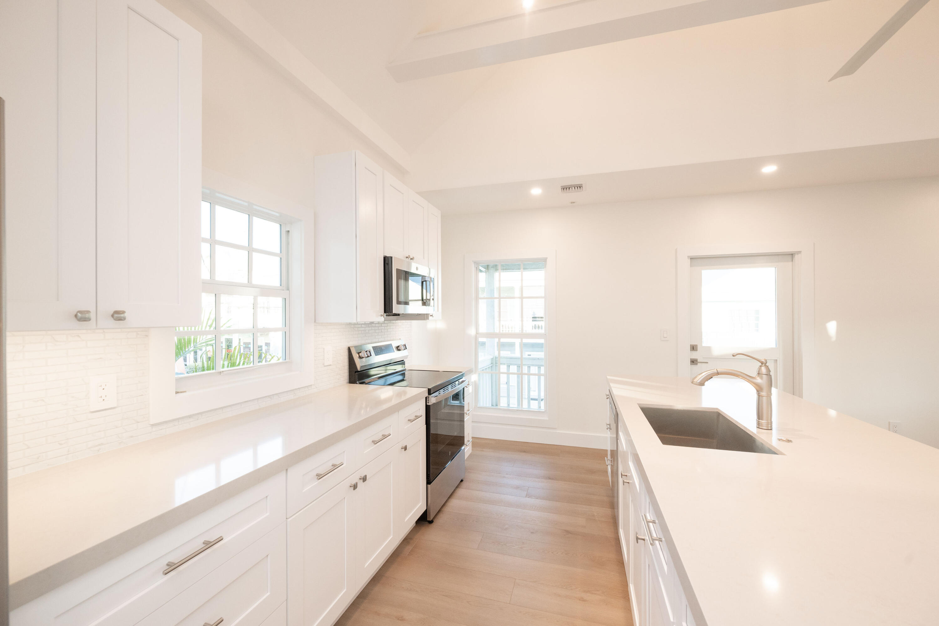 1110 Truman Avenue Unit: UP