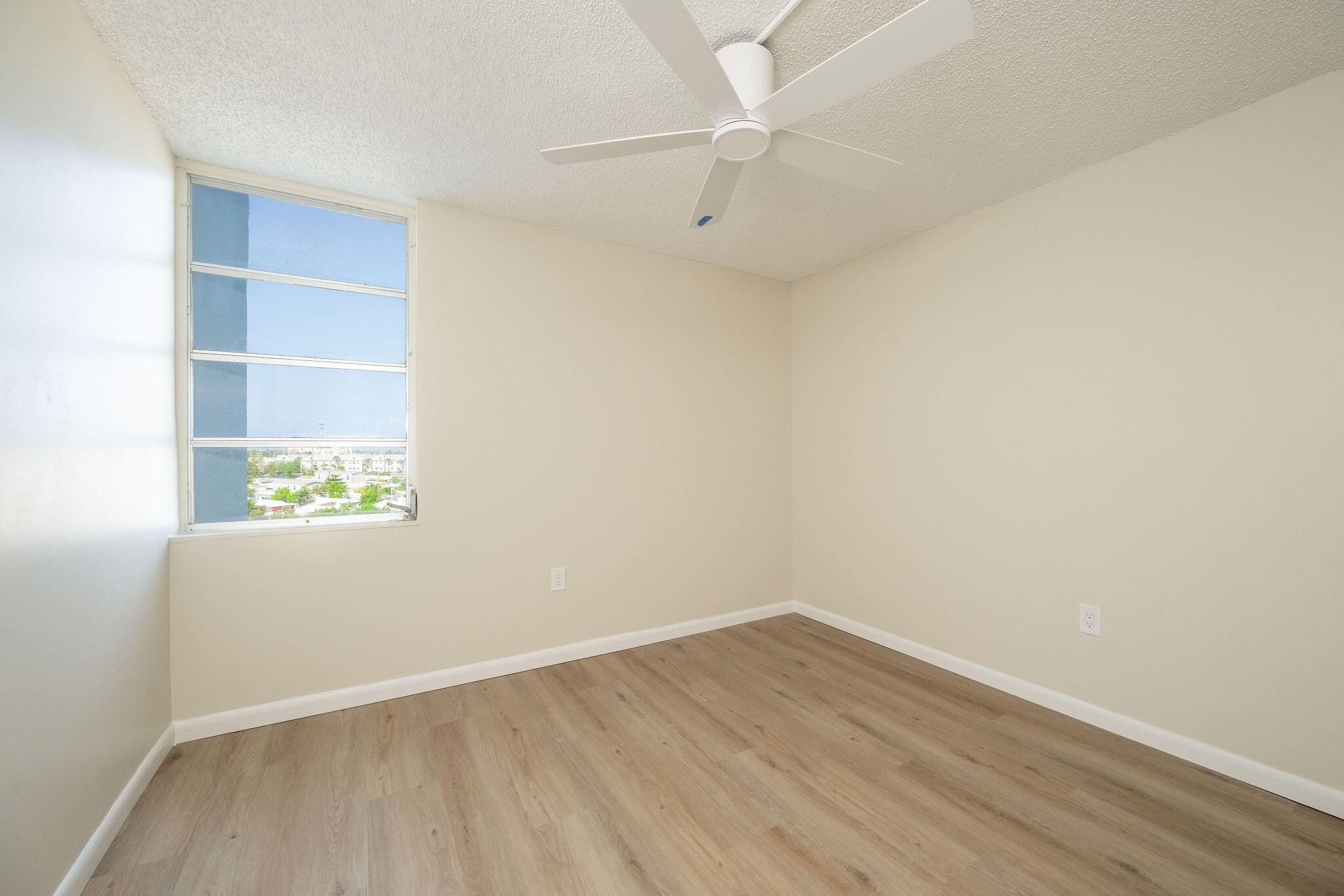 3312 Northside Drive APT 504