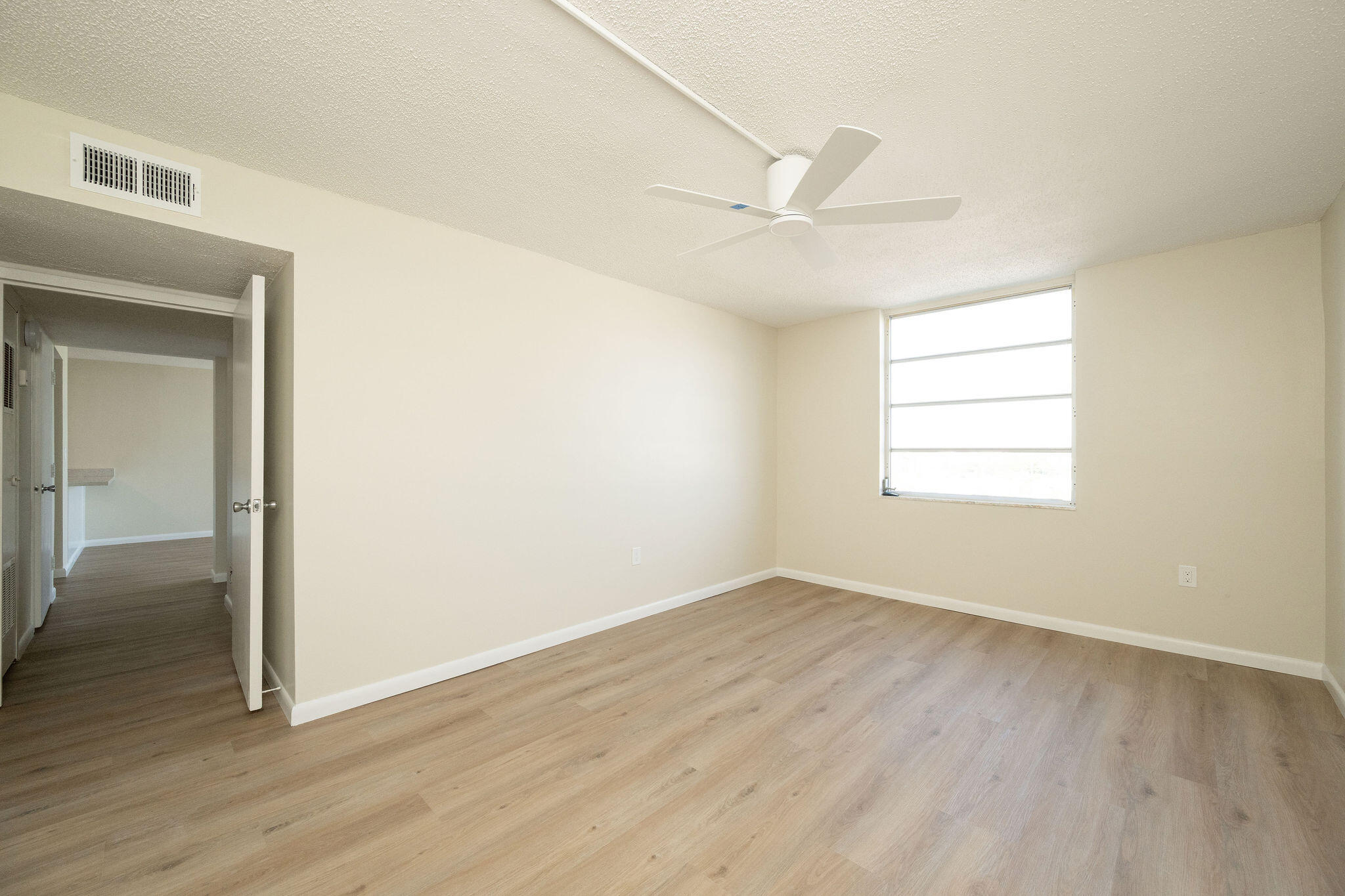 3312 Northside Drive APT 504