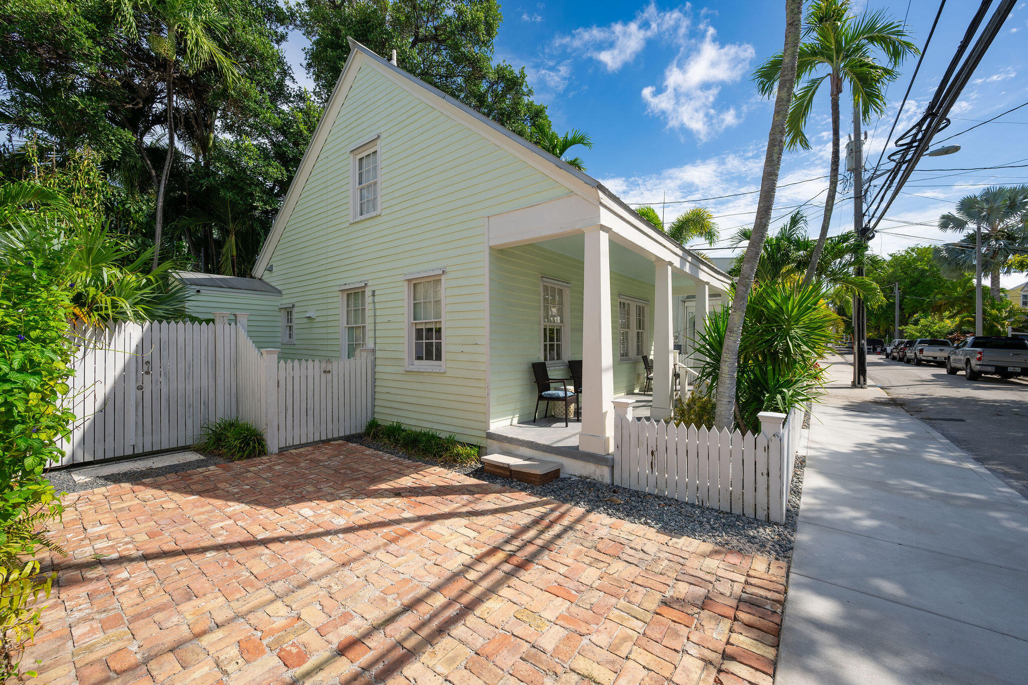 709 Olivia Street