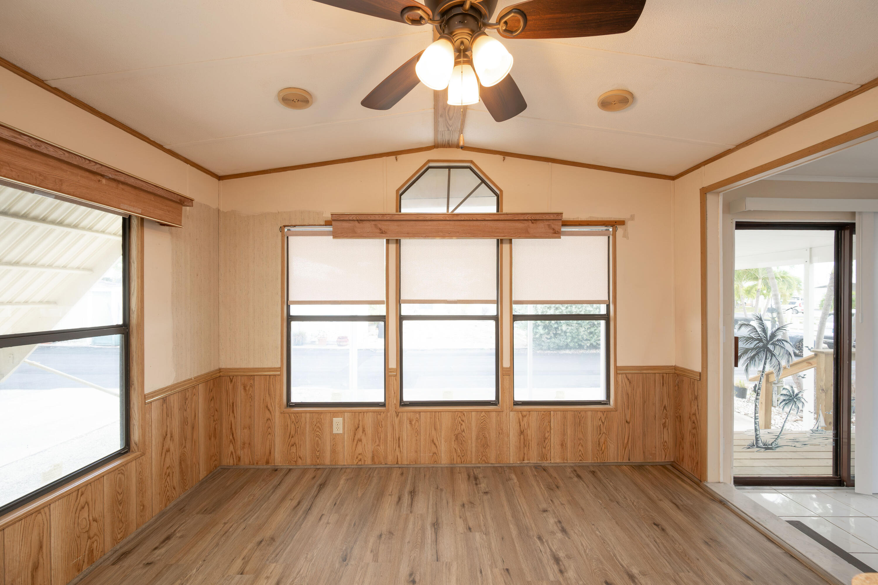 55 Boca Chica Road 89