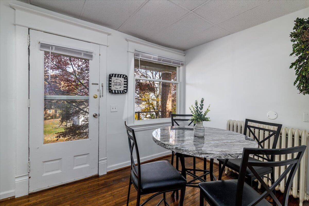 350 Mountain AVE SW