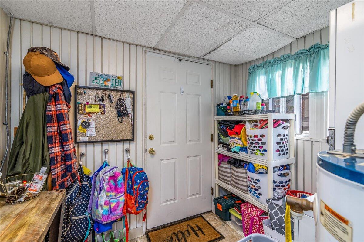 350 Mountain AVE SW
