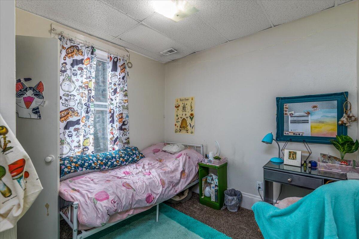 350 Mountain AVE SW