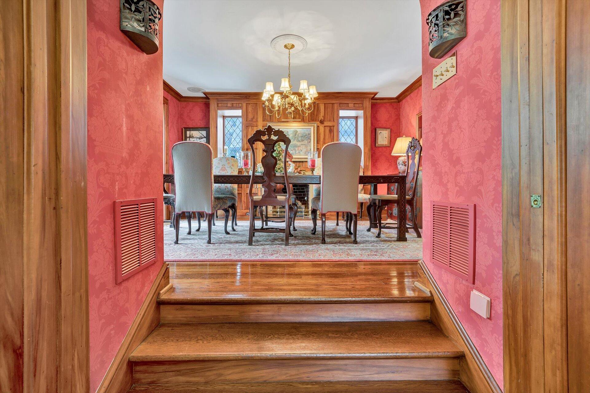 5122 Old Virginia Springs RD