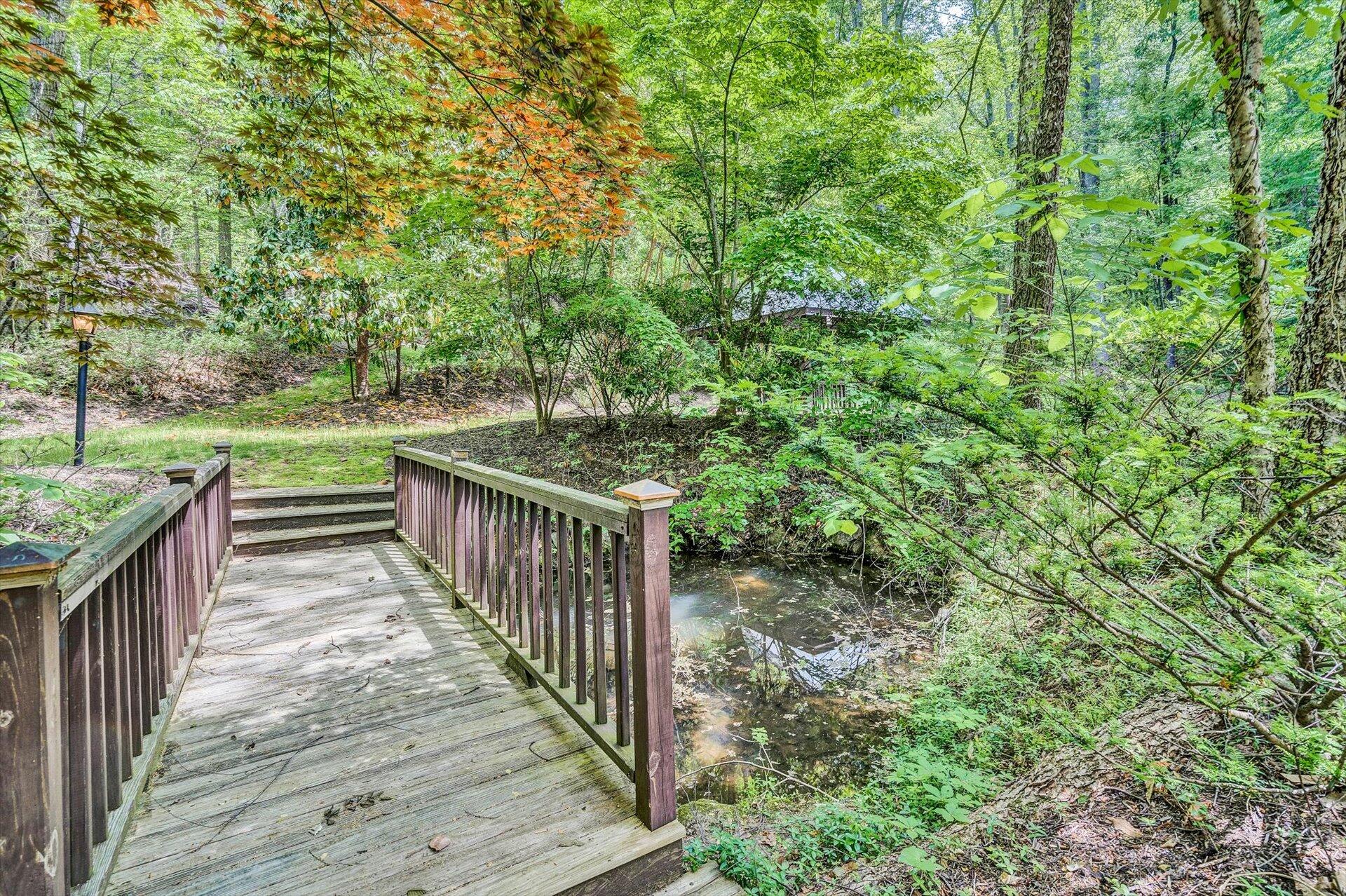 5122 Old Virginia Springs RD