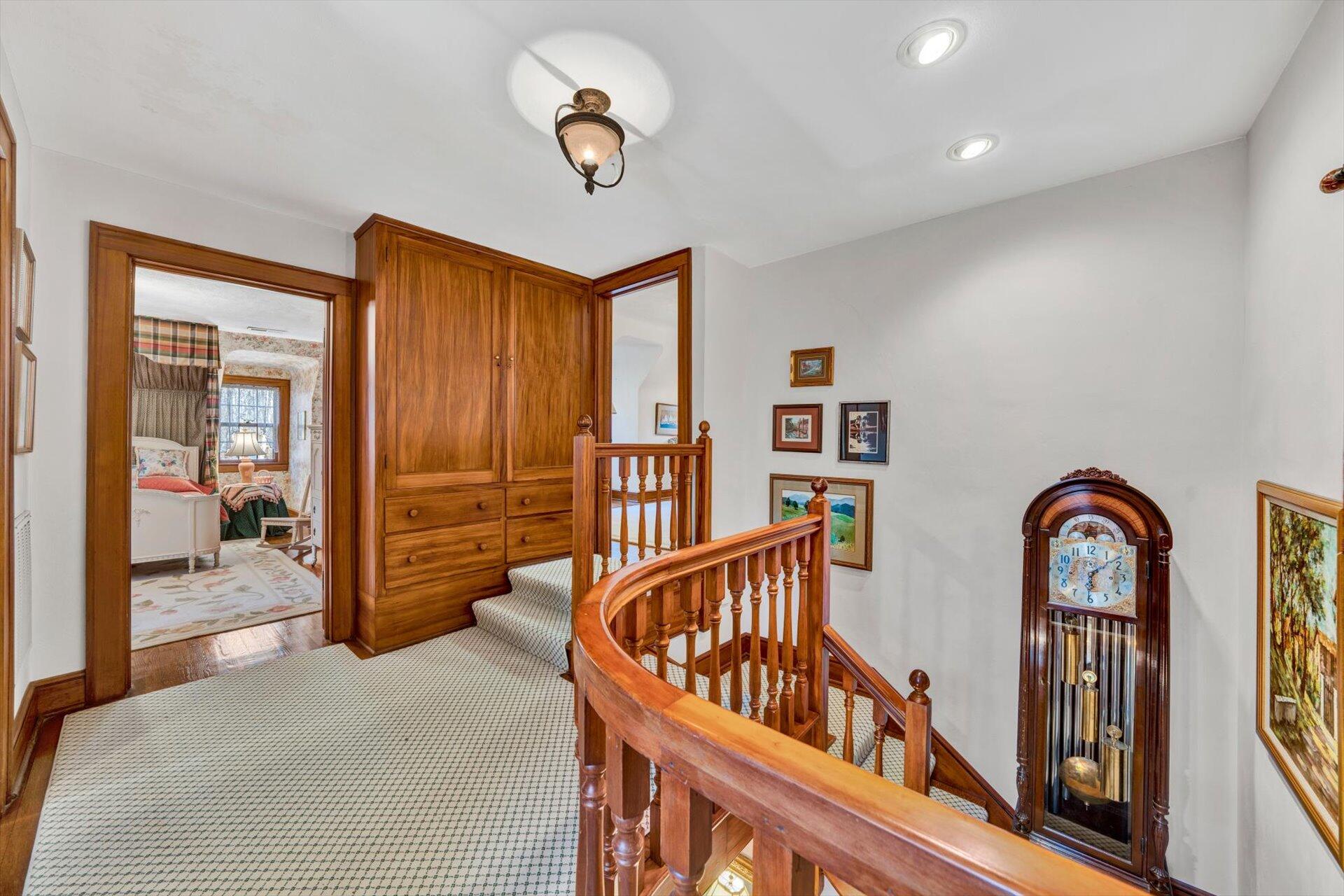 5122 Old Virginia Springs RD