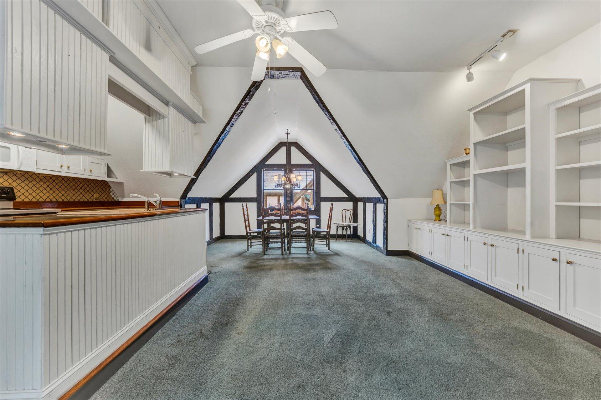 5122 Old Virginia Springs RD