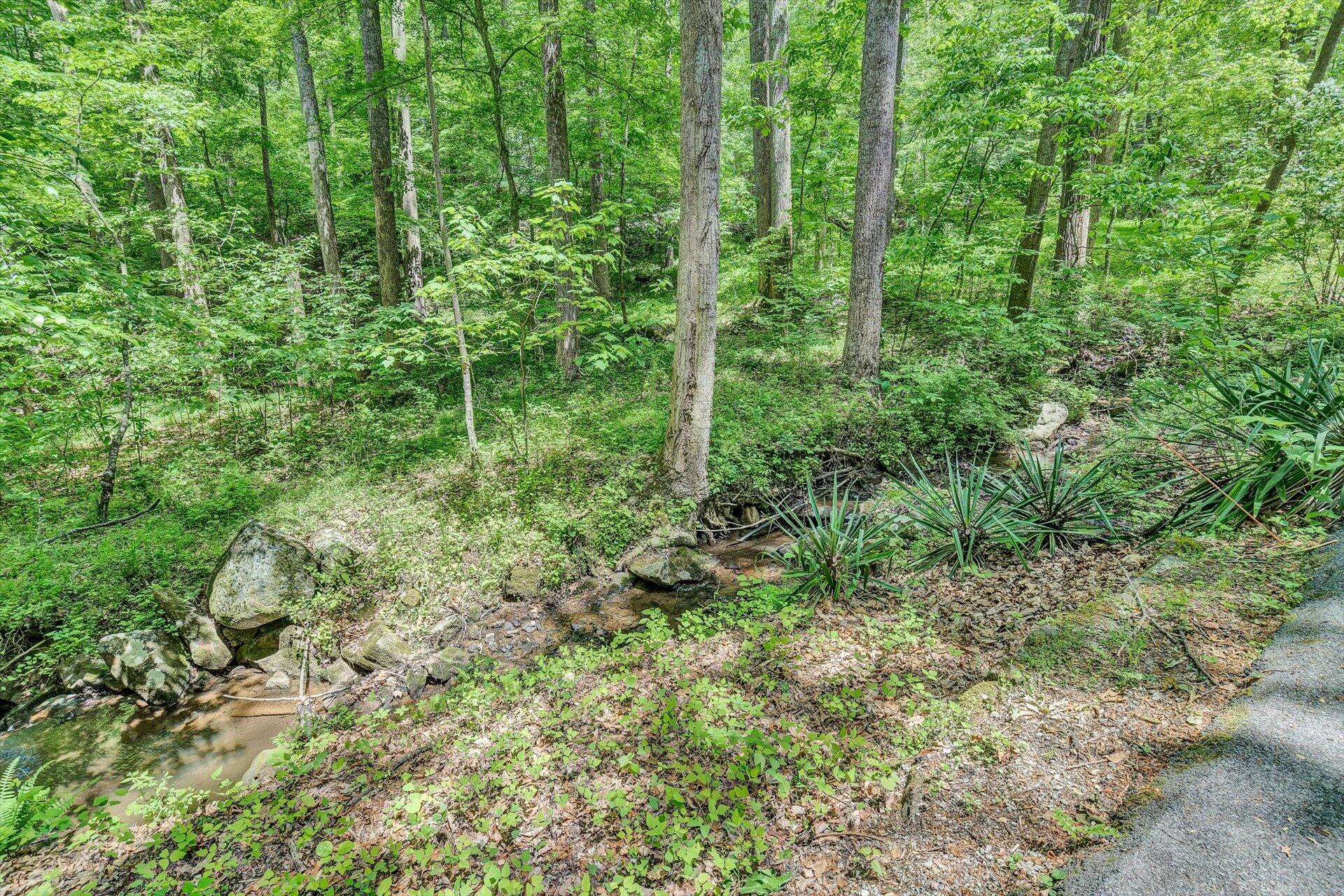 5122 Old Virginia Springs RD