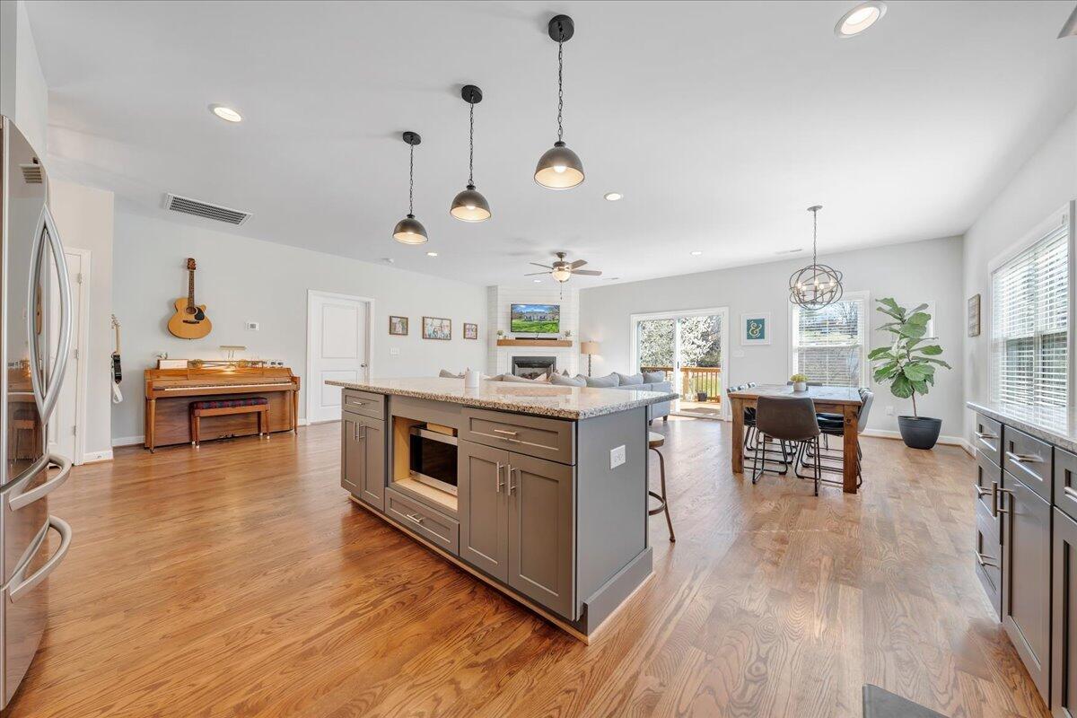 3556 Overbrook DR
