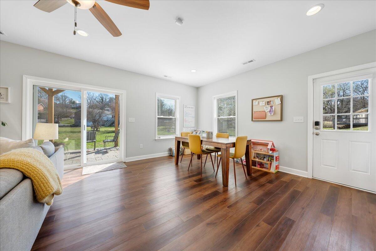 3556 Overbrook DR