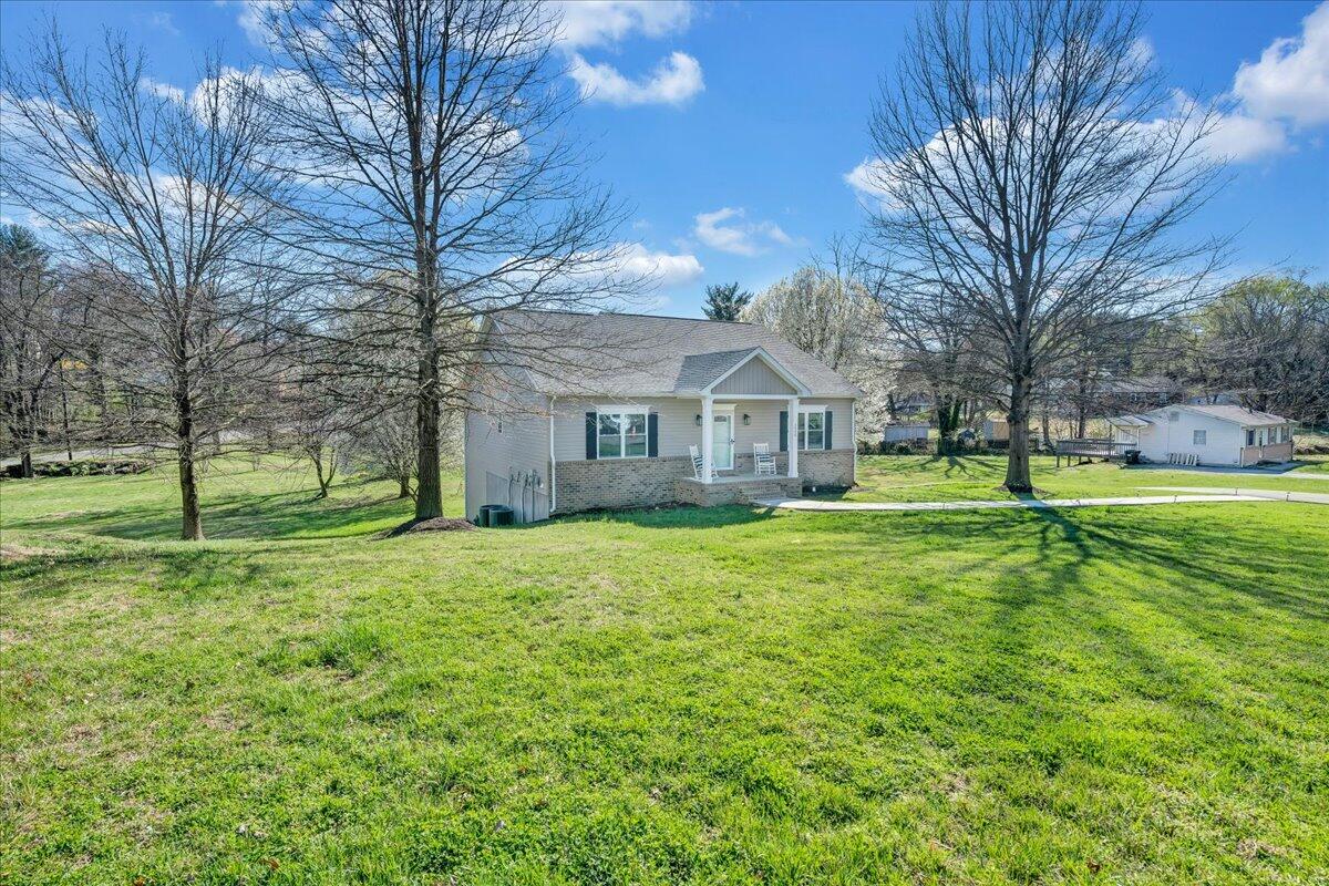 3556 Overbrook DR