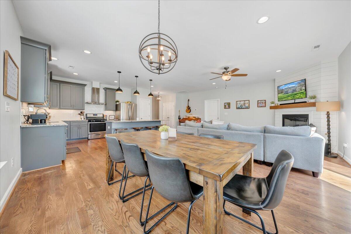 3556 Overbrook DR
