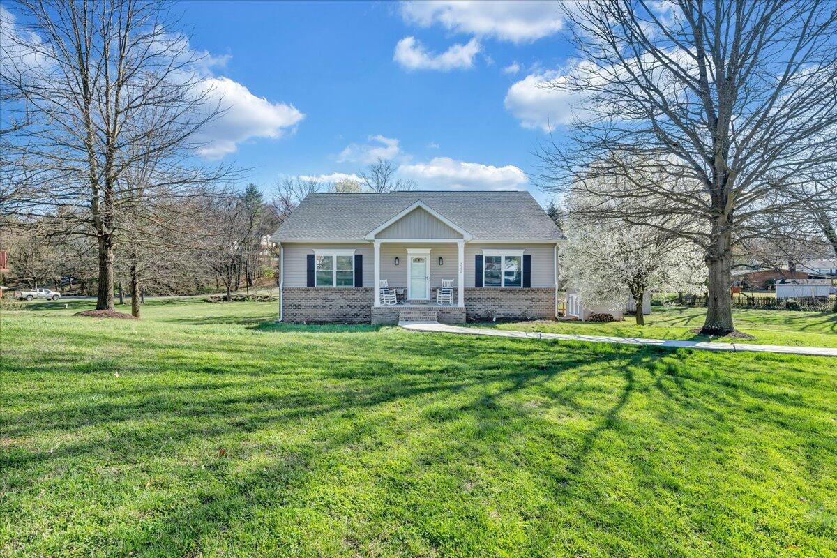 3556 Overbrook DR
