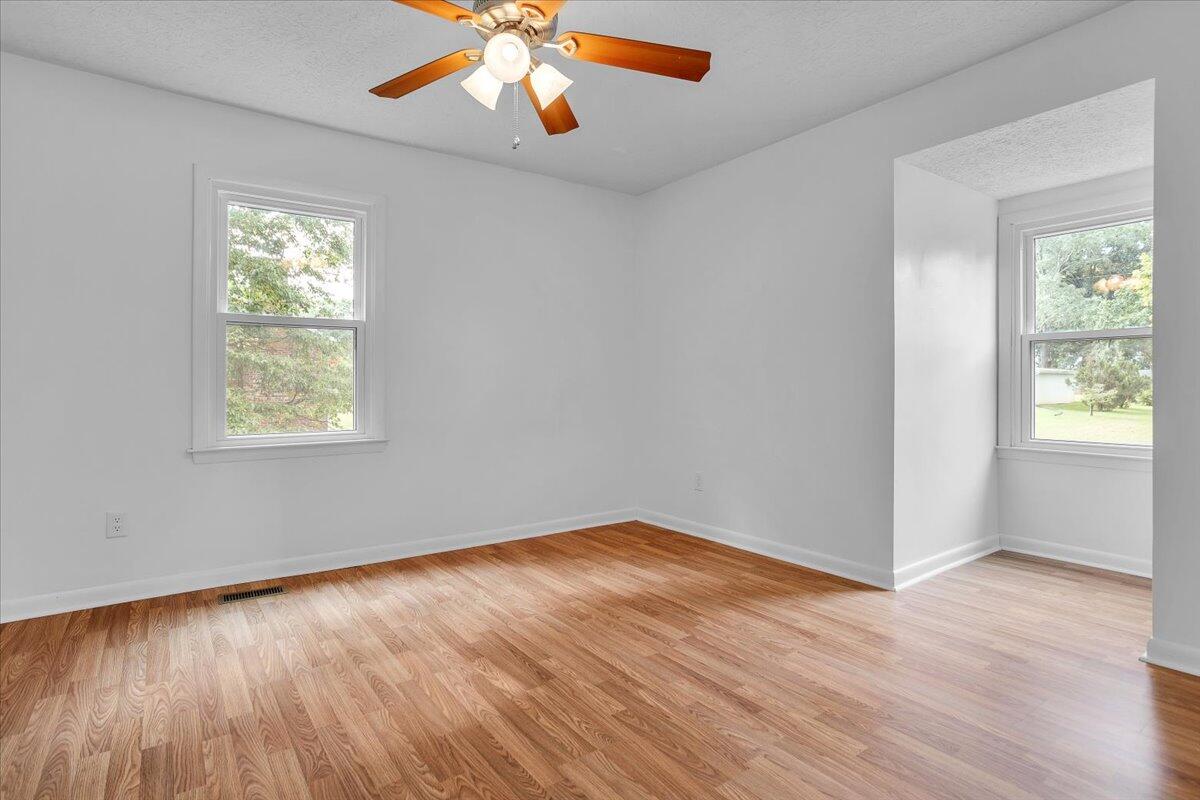 1095 Granite DR