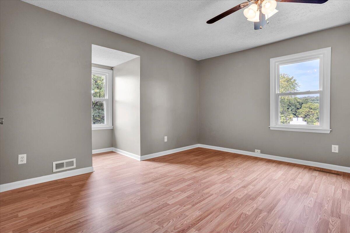 1095 Granite DR