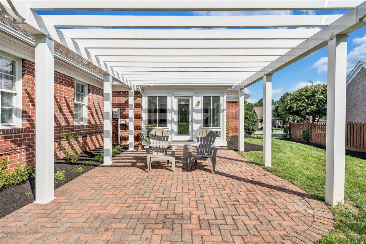613 Highfield RD