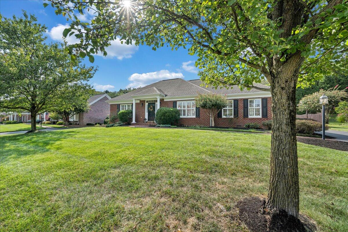 613 Highfield RD