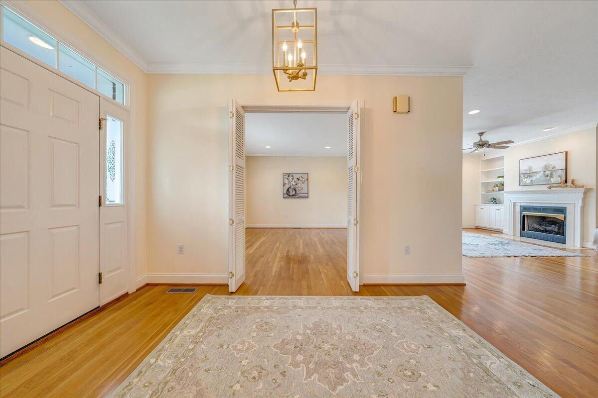 613 Highfield RD