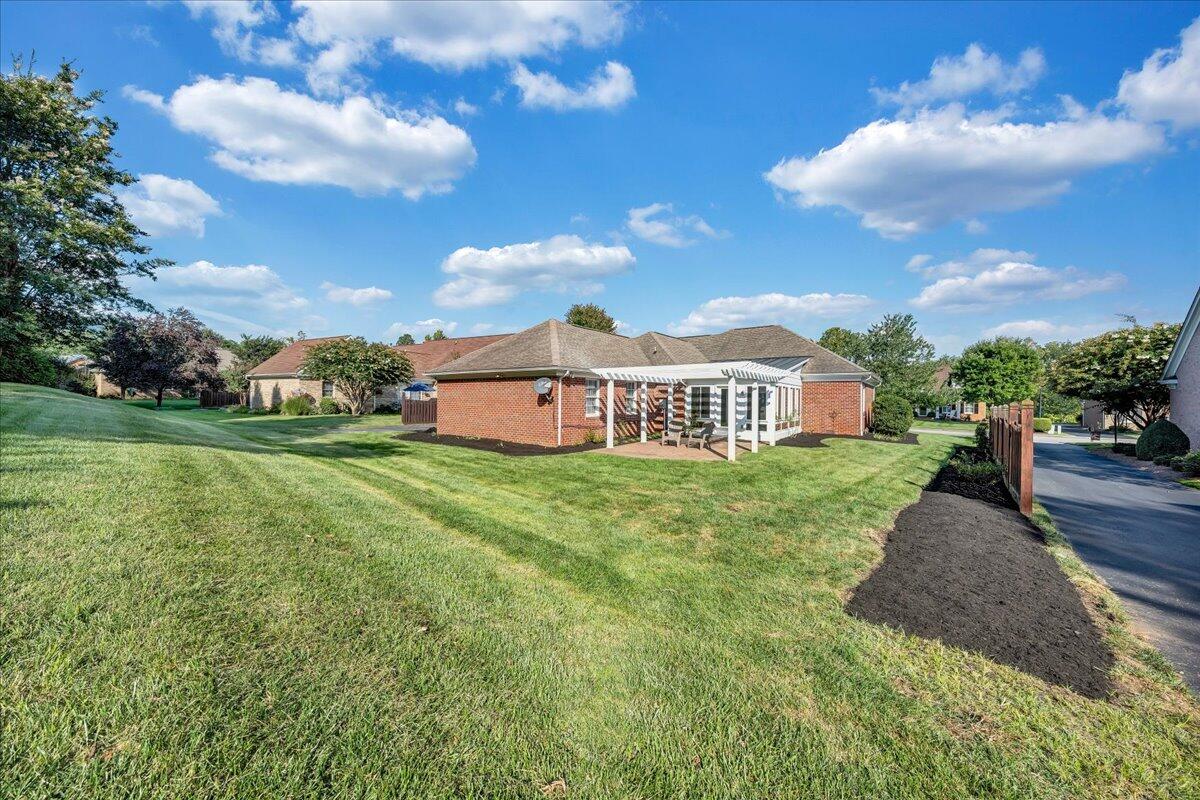 613 Highfield RD