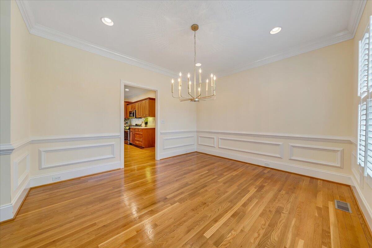 613 Highfield RD