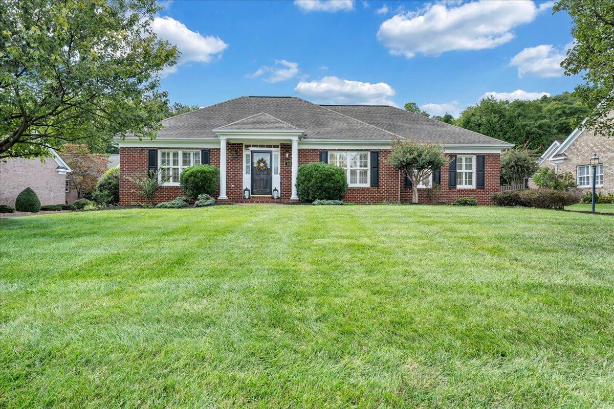 613 Highfield RD