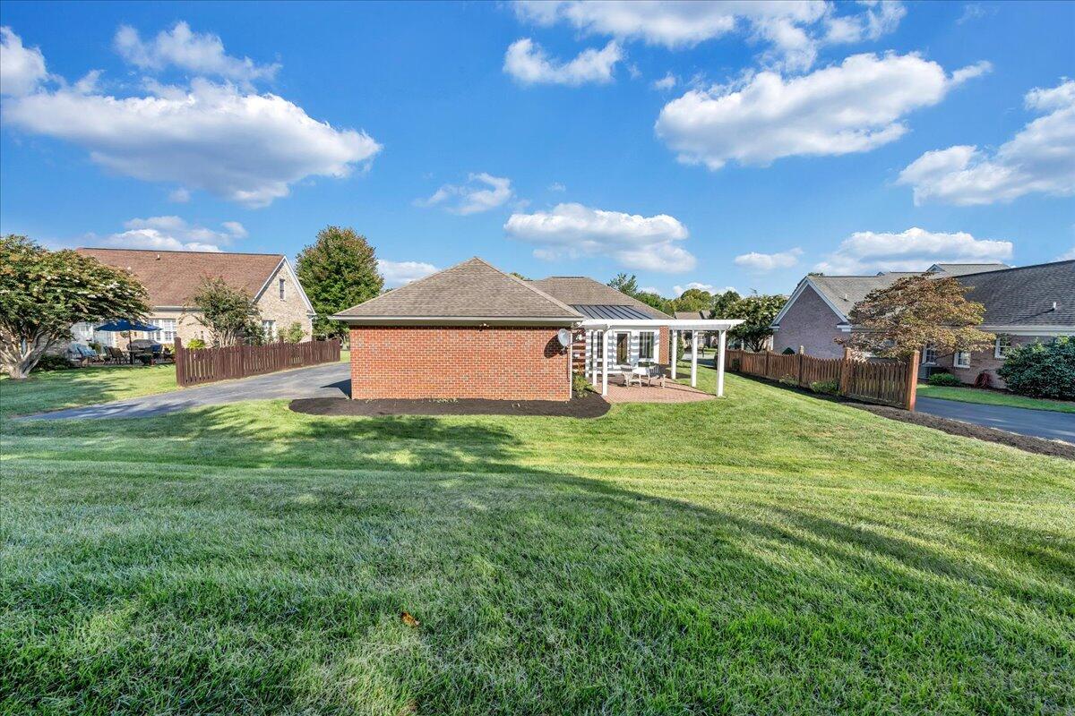 613 Highfield RD