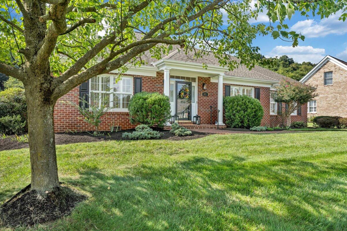 613 Highfield RD