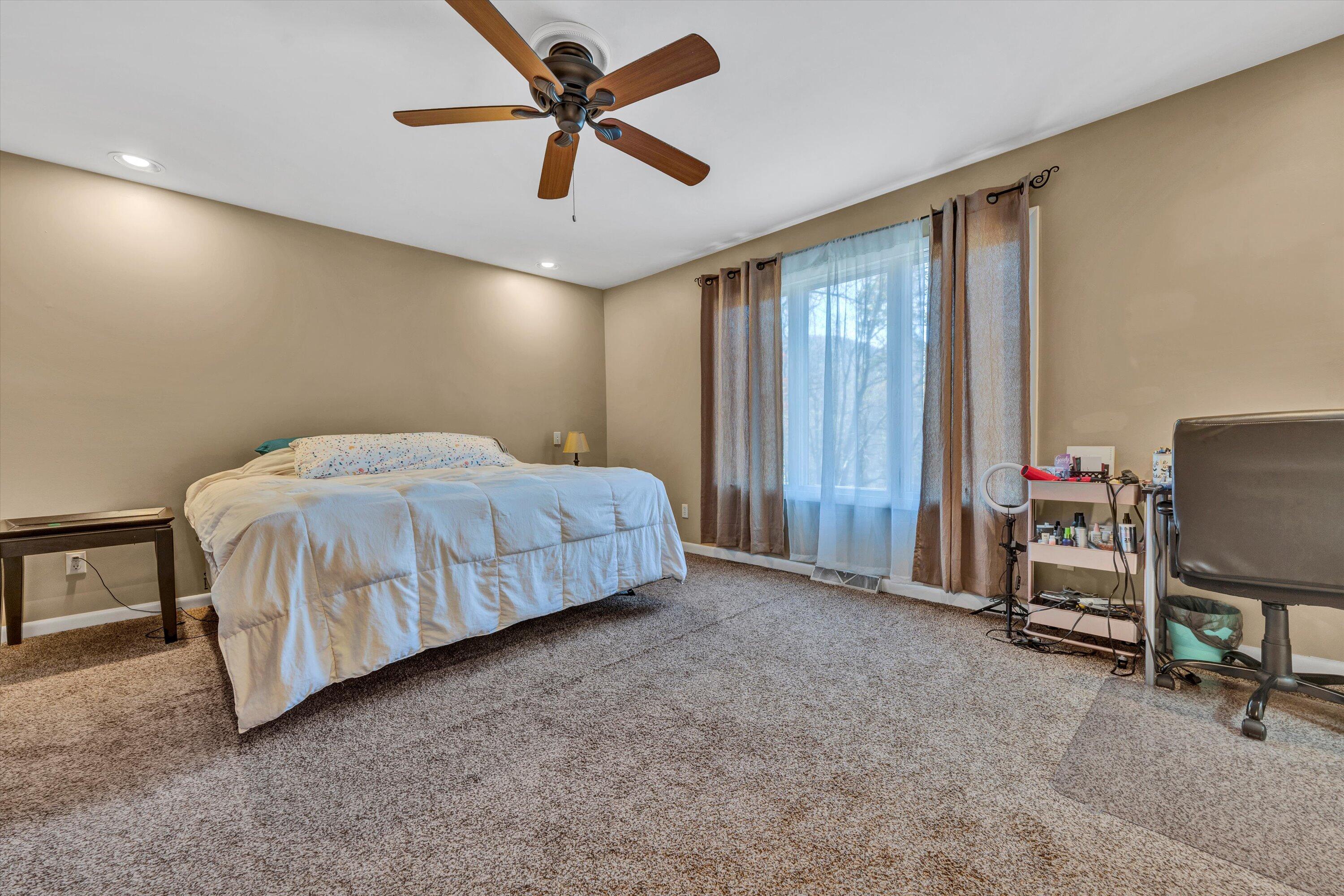 7270 Carriage Hills DR