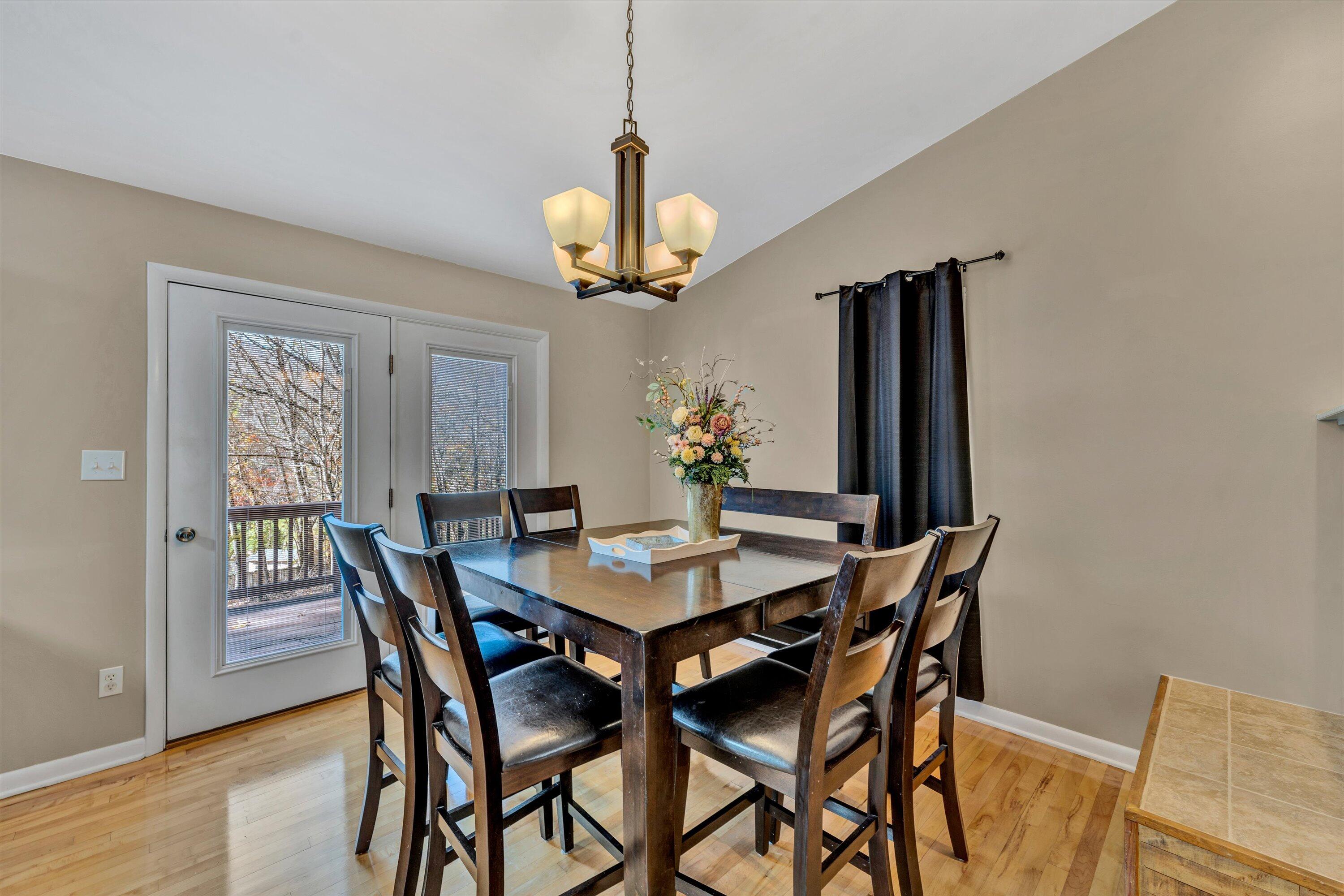 7270 Carriage Hills DR