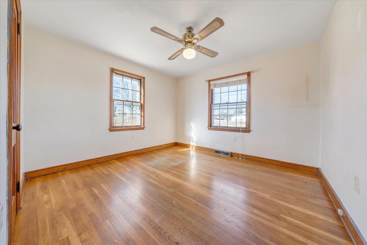 2003 Fallon AVE SE