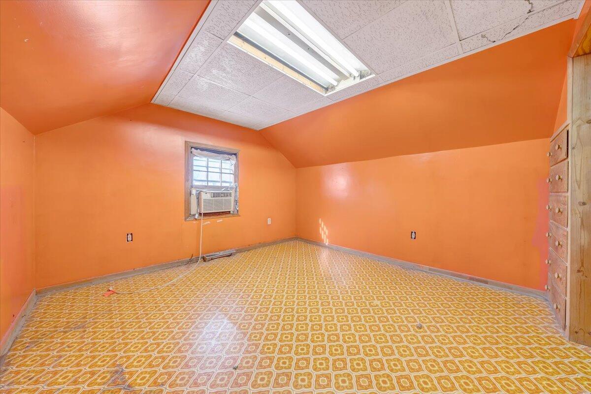 2003 Fallon AVE SE
